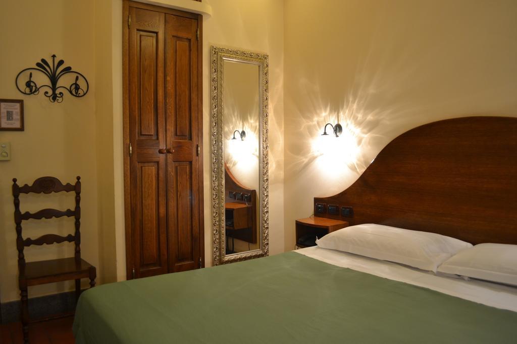 Hotel Al Sanpietrino Rome Room photo